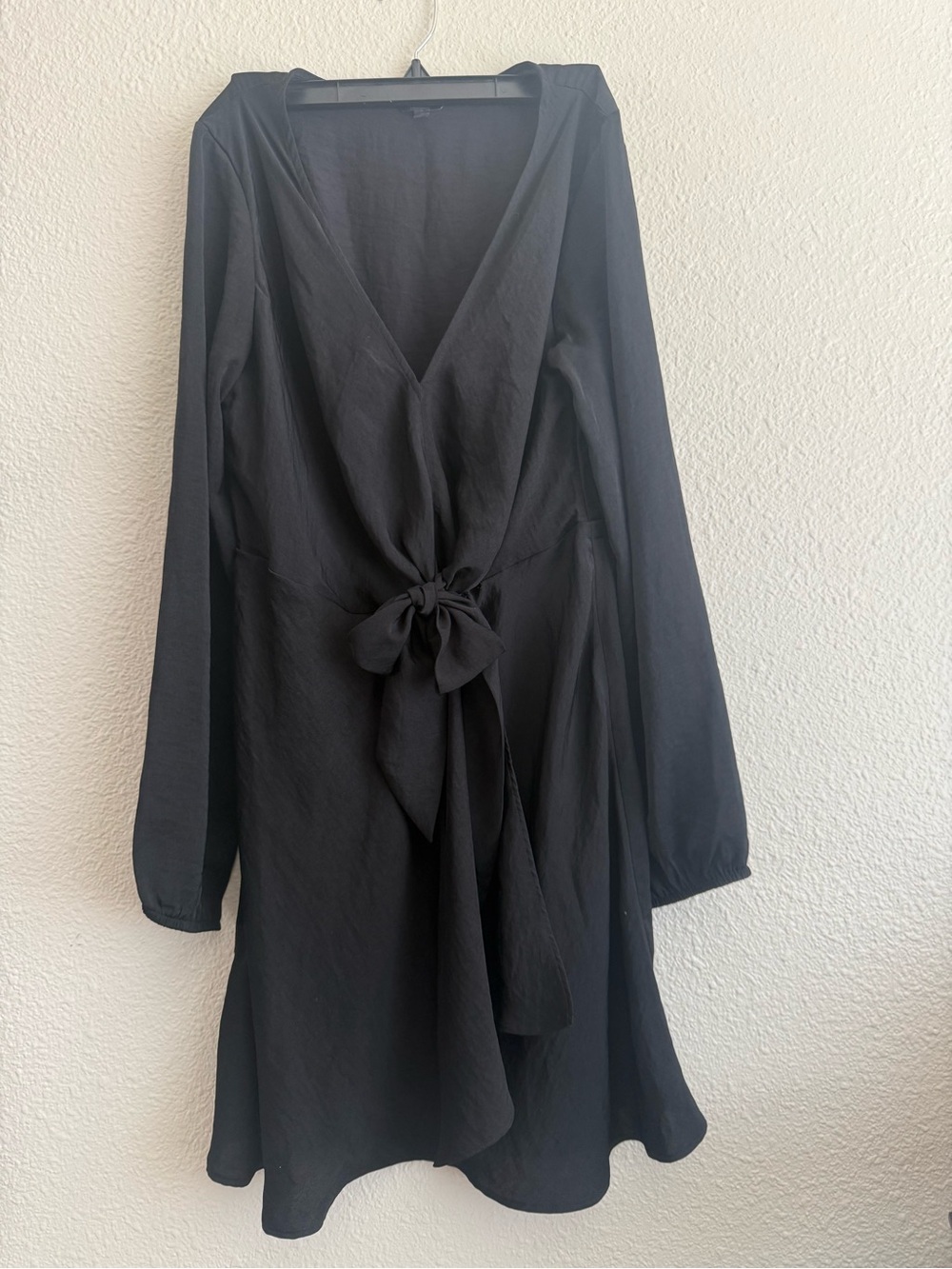 Express Black Long-Sleeve Wrap Dress with Front Tie